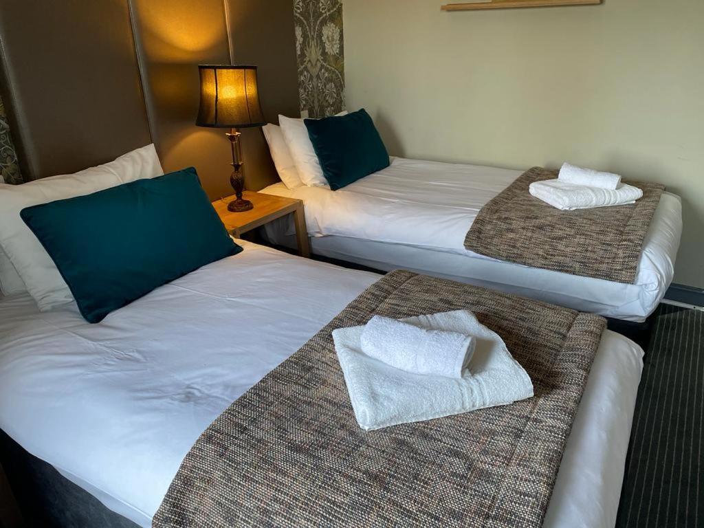 The New Hobbit Hotel Rooms Halifax Eksteriør billede