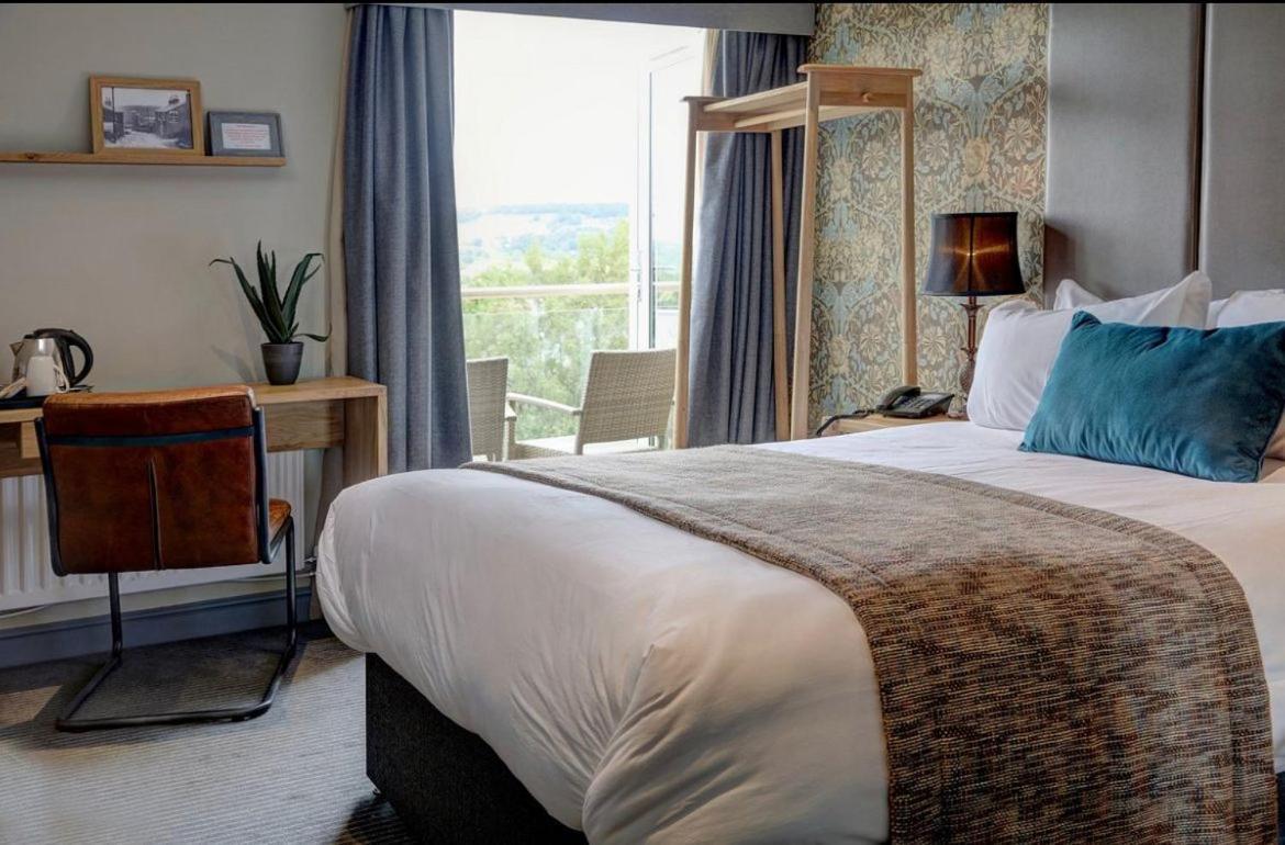 The New Hobbit Hotel Rooms Halifax Eksteriør billede