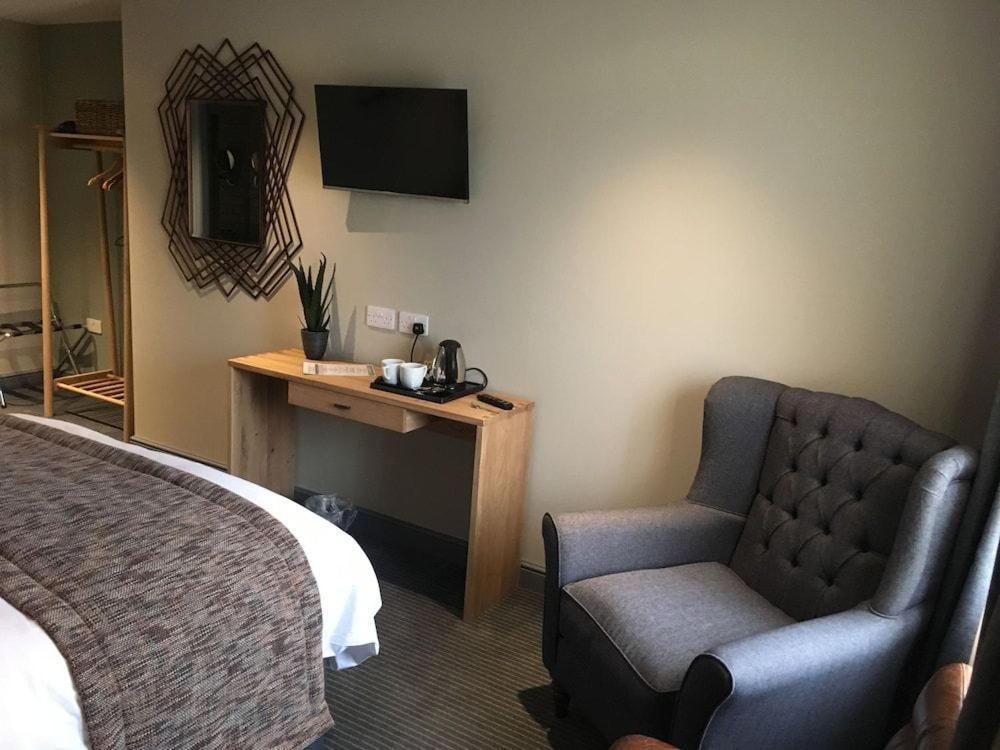 The New Hobbit Hotel Rooms Halifax Eksteriør billede